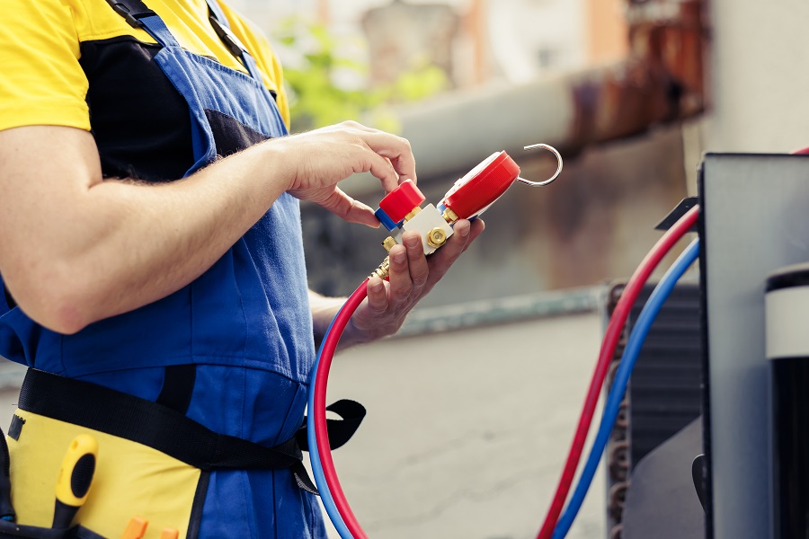 PROFESSIONAL DIPLOMA OF REFRIGERATION AND AIR CONDITIONING